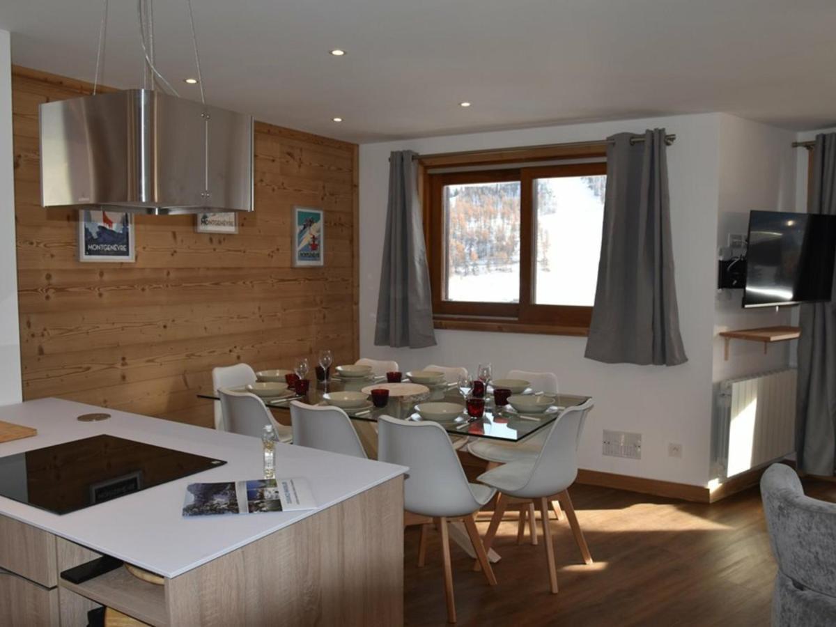 Duplex Renove 3 Chambres Avec Wi-Fi, Garage, Balcon Sud, Proche Pistes A Montgenevre - Fr-1-266-162 Luaran gambar